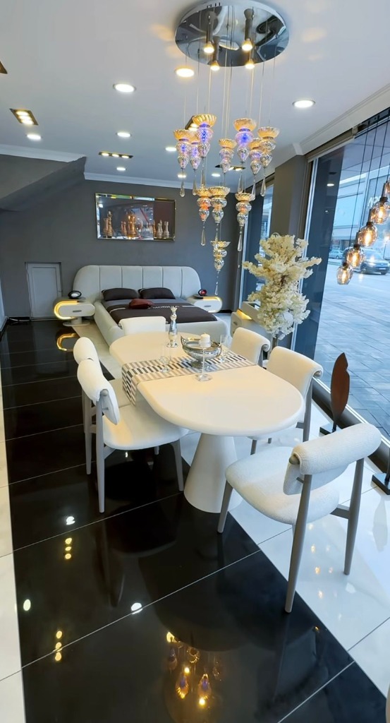 Yemek Masası Öncesi